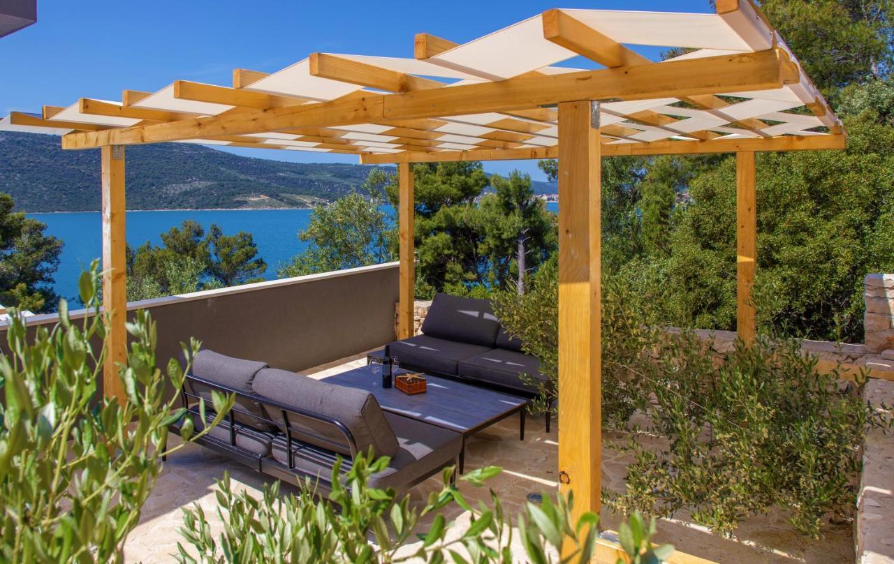 Villa Regina With Heated Pool And Sea View مارينا المظهر الخارجي الصورة